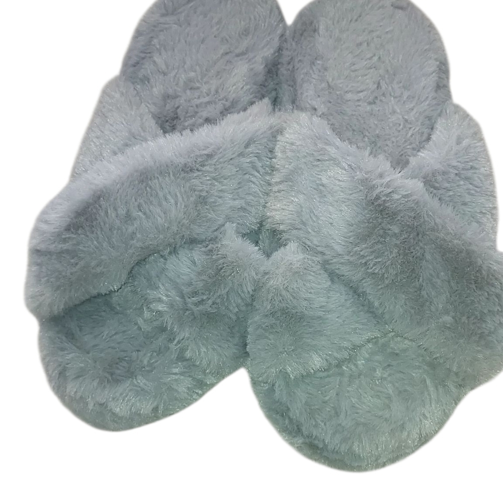 Cozy Fuzzy Slippers in Light Gray